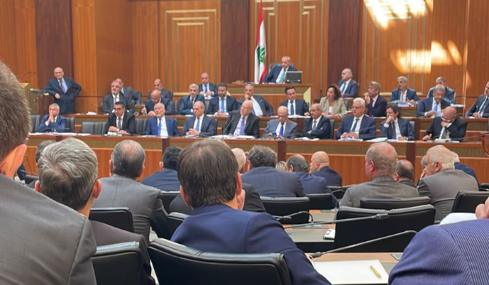المجلس النيابي يقر قانون رفع السرية المصرفية
